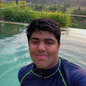 Meet your Posher, Aadi